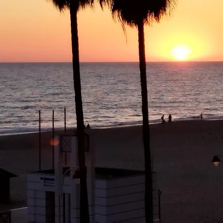 Reformado Con Vistas Al Mar Kadyks
