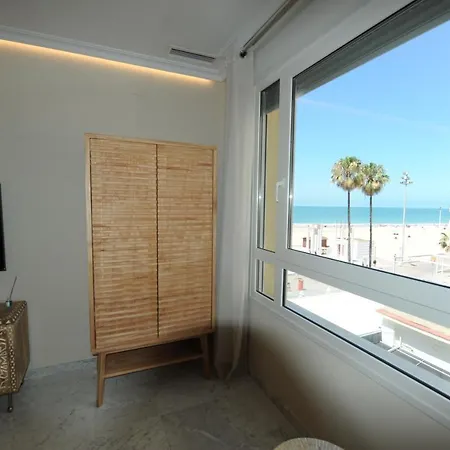 Reformado Con Vistas Al Mar * 加的斯